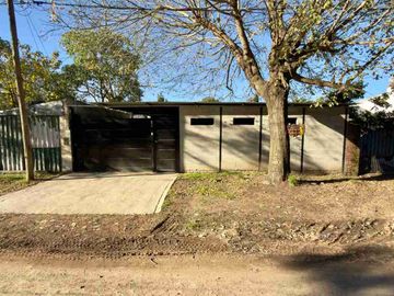 CASA + 2 DEPARTAMENTOS en BLOCK VENTA SAN VICENTE