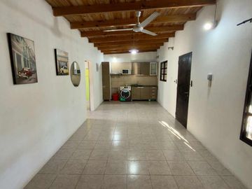 CASA + 2 DEPARTAMENTOS en BLOCK VENTA SAN VICENTE