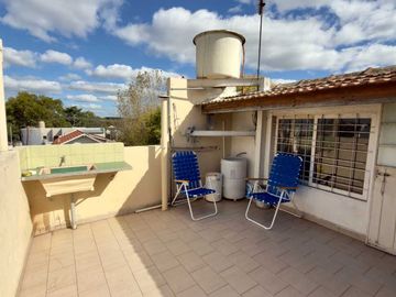 DEPARTAMENTO PH 4AMB LOMAS CON TERRAZA