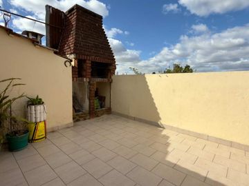 DEPARTAMENTO PH 4AMB LOMAS CON TERRAZA