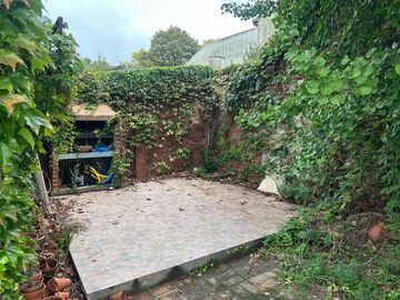 CASA 5 AMBIENTES EN VENTA ADROGUE PILETA Y PARQUE