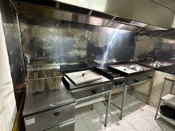 LOCAL - ALQUILER PALERMO HOLYWOOD APTO GASTRONOMÍA