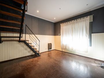 CASA EN VENTA 3 DORMITORIOS BARRIO INDUSTRIAL