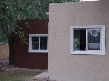 Venta casa 1 dormitorio a estrenar en Tanti