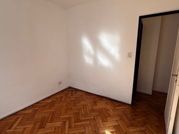 ALQUILER DEPTO 2 AMB. CON BALCON EN PALERMO