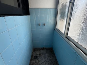 ALQUILER DEPTO 2 AMB. CON BALCON EN PALERMO