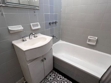 ALQUILER DEPTO 2 AMB. CON BALCON EN PALERMO