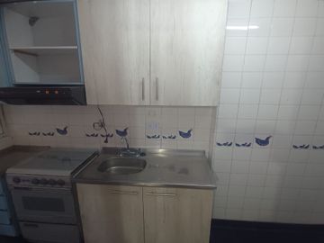 Departamento en Alquiler – 2 Amb con Balcón FLORES