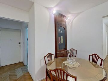 4 Ambientes con Cochera | Muy Luminoso | Flores