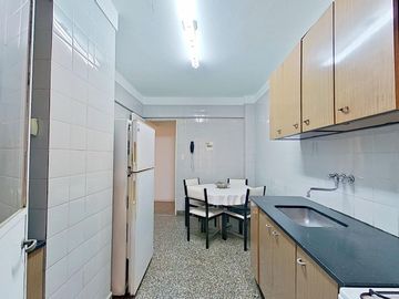 4 Ambientes con Cochera | Muy Luminoso | Flores