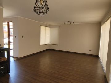 Casa en venta  en MACHALÍ