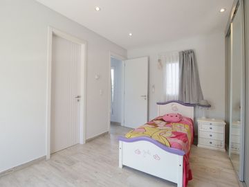 ALQUILER CASA 6 AMB HARAS SAN PABLO G.RODRIGUEZ