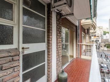 Venta 2 AMBIENTES NUÑEZ FRENTE BALCON