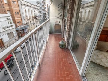 Venta 2 AMBIENTES NUÑEZ FRENTE BALCON
