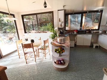 Casa en venta  en LAS CONDES