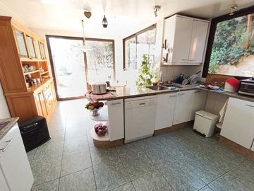 Casa en venta  en LAS CONDES