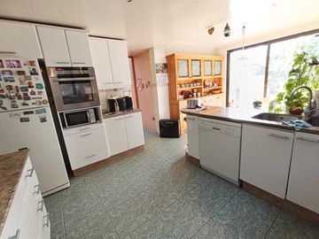 Casa en venta  en LAS CONDES
