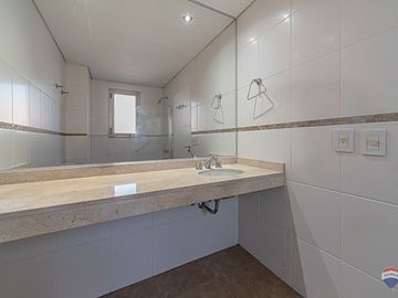 Alquiler Dpto 4 amb Cochera Terrazas de Ayres