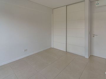 Alquiler Dpto 4 amb Cochera Terrazas de Ayres