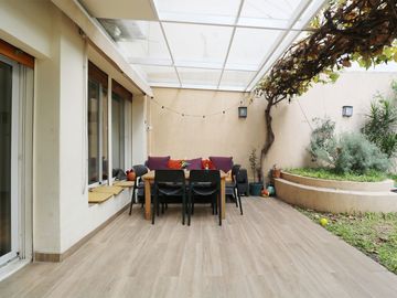 Venta Casa 5 ambientes Pileta Parque Chacabuco