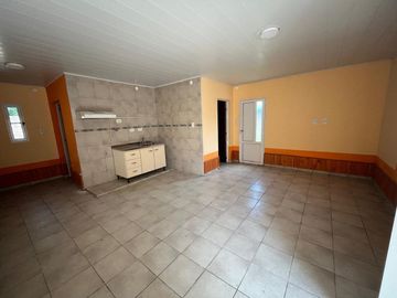 VENTA CASA + DPTO + LOCAL EN PILAR SANTA FE