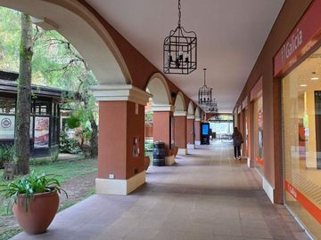ALQUILER LOCAL COMERCIAL EN PUEBLO CAAMAÑO PILARL