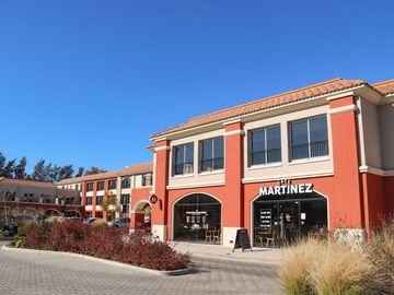 ALQUILER LOCAL COMERCIAL EN PUEBLO CAAMAÑO PILARL