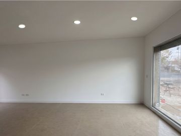HERMOSO LOCAL EN VENTA EN MAIPU MENDOZA