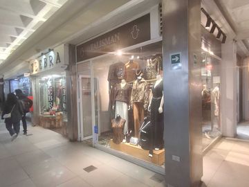 Local comercial en arriendo  en LAS CONDES