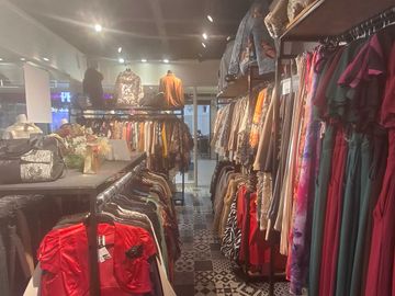 Local comercial en arriendo  en LAS CONDES