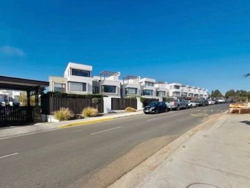 Casa en venta  en CONCON