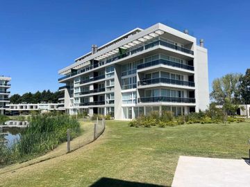 VENTA TOWNHOUSE Luciérnagas PILAR Entrega 2027