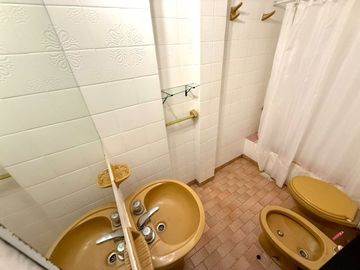 Departamento 2 ambientes COCHERA Quilmes VENTA