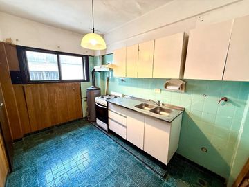 Departamento 2 ambientes COCHERA Quilmes VENTA