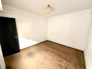 Departamento 2 ambientes COCHERA Quilmes VENTA