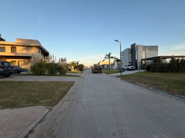 LOTE 600M2 LARES DE CANNING