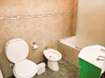 ALQUILER MONOAMBIENTE AMOBLADO ALMAGRO PRECIO FINA