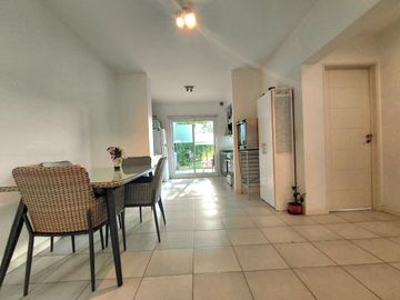 VENTA 3 AMBIENTES JARDIN BARRIO EL PALMAR NORDELTA