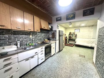 Venta Casa 5amb Cochera Terraza Flores