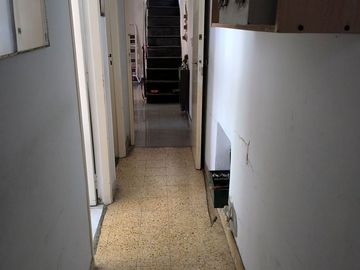 CASA DE 4 AMBIENTES EN VENTA – Florida Oeste