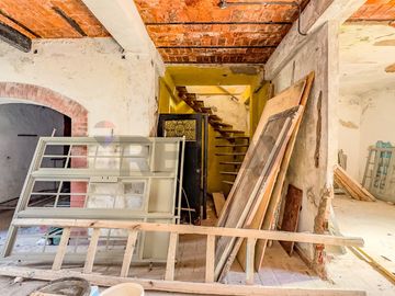 VENTA PH A REFACCIONAR 4 amb PATIO Y TERRAZA BOEDO