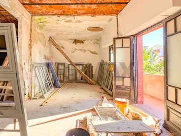 VENTA PH A REFACCIONAR 4 amb PATIO Y TERRAZA BOEDO