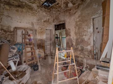 VENTA PH 3 amb C/ PATIO A REFACCIONAR EN BOEDO