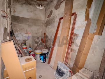 VENTA PH 3 amb C/ PATIO A REFACCIONAR EN BOEDO