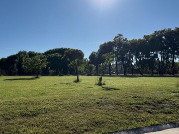 VENTA LOTE 675M2 EN RUMENCO BARRIO LOS OLIVOS