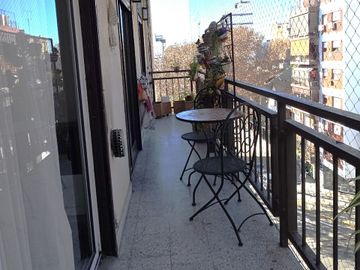 Venta 4 ambientes.Balcón/baulera. Villa del Parque