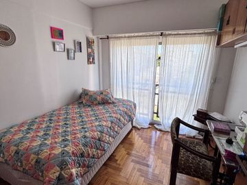 Venta 4 ambientes.Balcón/baulera. Villa del Parque