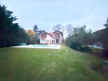 Venta CASA Barrio Praderas de Lujan OPORTUNIDAD!