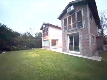 Venta CASA Barrio Praderas de Lujan OPORTUNIDAD!