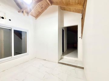 Venta CASA Barrio Praderas de Lujan OPORTUNIDAD!